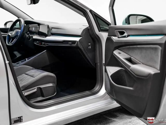 Volkswagen Golf DSG Life Variant