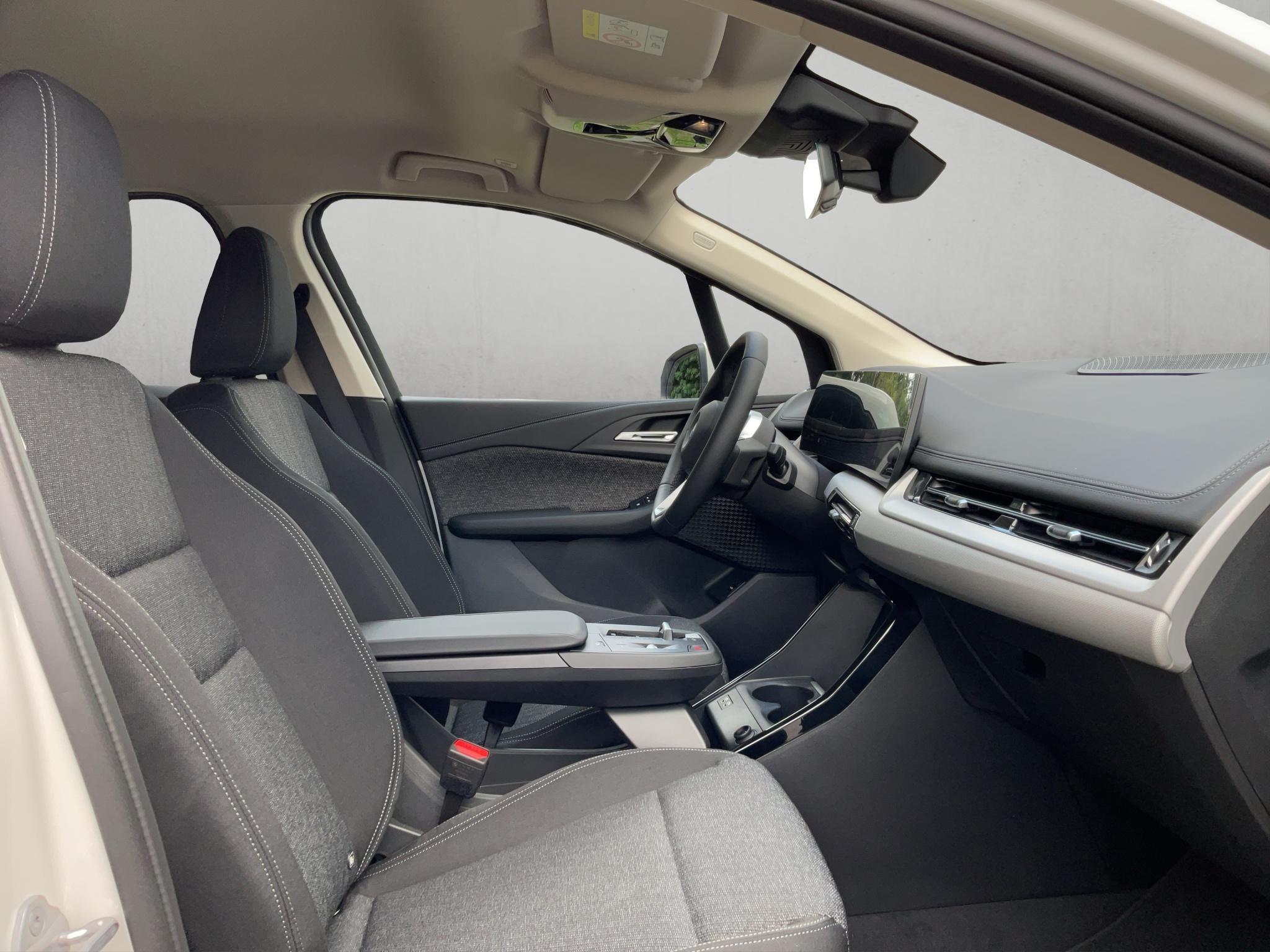 BMW 216 216i Active Tourer