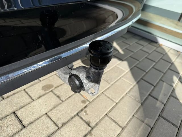 Mercedes-Benz C 220 AVANTGARDE C 220 d Sedan