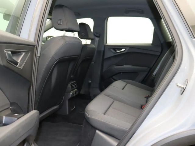 Audi e-tron . Virt.Cockpit LED Einparkhilfe