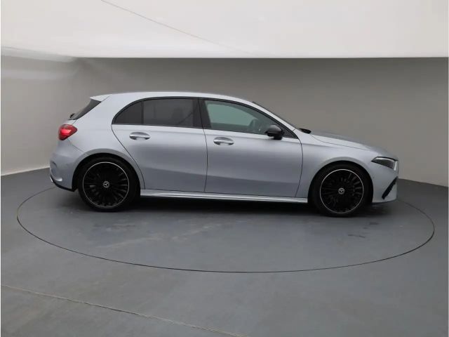 Mercedes-Benz A 180 AMG Line