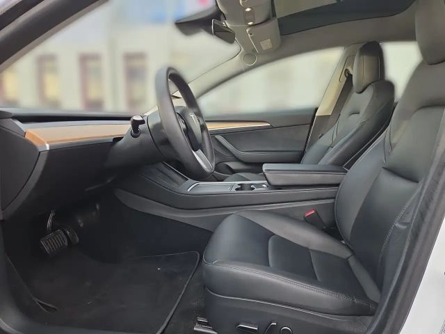 Tesla Model 3 FACELIFT SPORT PARKSENSOREN V+H PANO+19 SPORTALU!