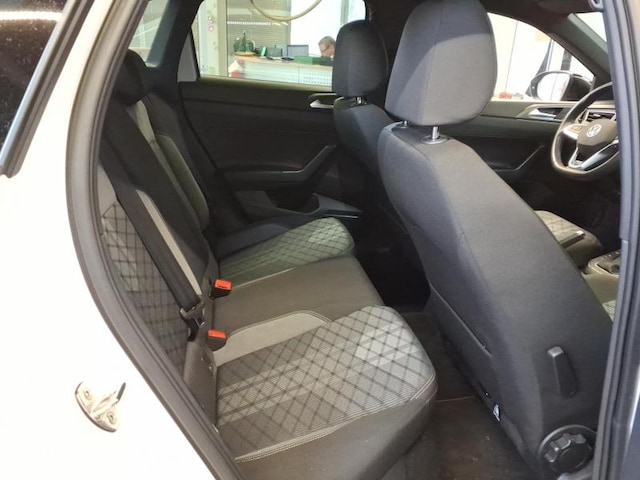 Volkswagen Taigo 1.0 TSI DSG R-Line Style