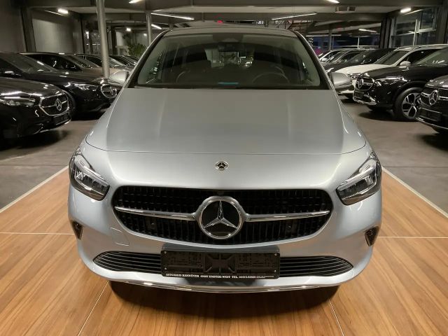 Mercedes-Benz B 200 B 200 d Progressive
