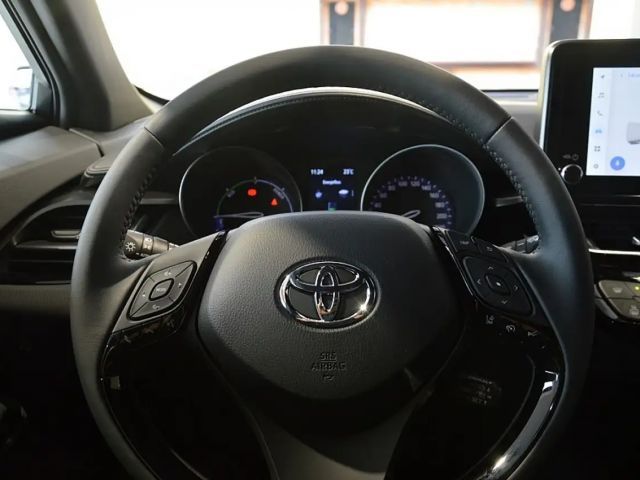 Toyota C-HR Active Hybride
