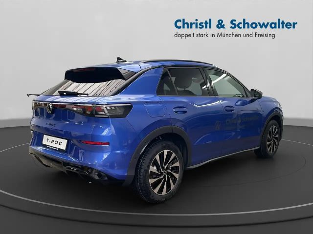 Volkswagen T-Roc 1.5 eTSI DSG R-Line