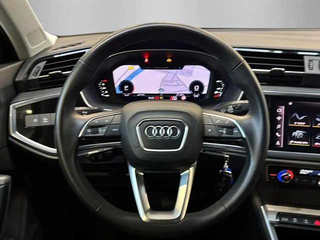 Audi Q3 45 TFSI Quattro S-Tronic