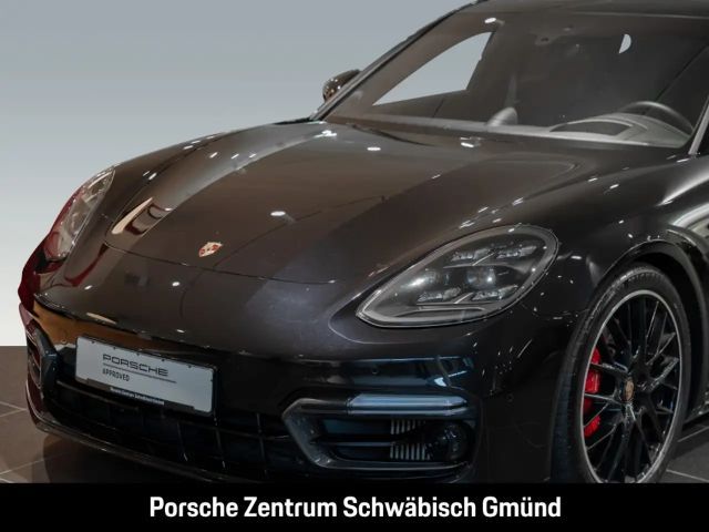Porsche Panamera GTS