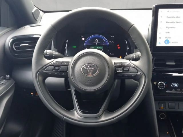 Toyota Yaris Cross Teamplayer,Safety-Paket,Winter-Paket