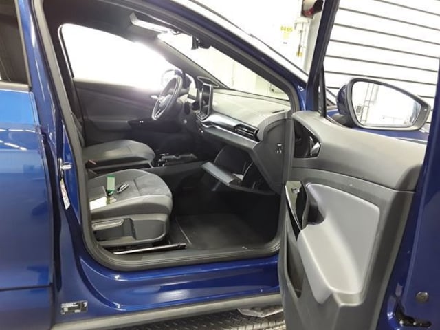 Volkswagen ID.5 286PS NP.68T ACC.5J-G.WÄRMEPUMPE.AHK.AREA-VIEW.NAVI.HARMAN.HUD.LED