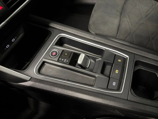 Seat Leon 2.0 TDI DSG Sportstourer Style