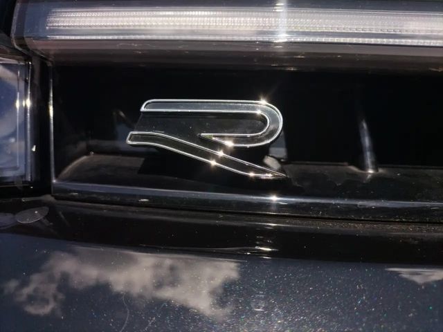 Volkswagen Passat R-Line Style