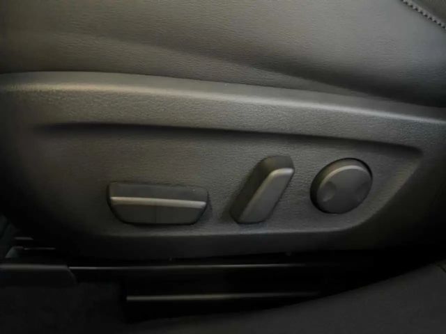 Mazda 3 SkyActiv Takumi e-Skyactiv