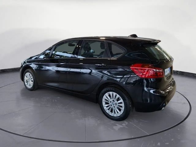 BMW 218 Advantage pakket