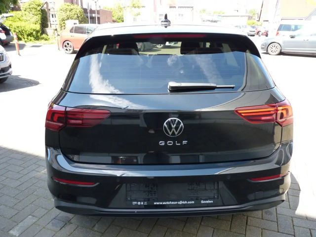 Volkswagen Golf 1.5 TSI Golf VIII Life