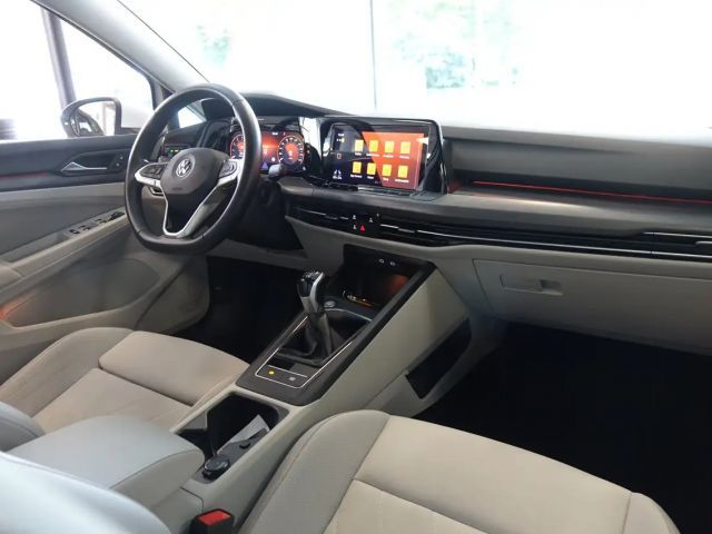 Volkswagen Golf 1.5 TSI Style Variant