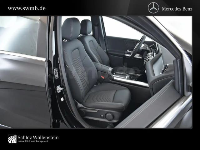 Mercedes-Benz B 180 Progressive