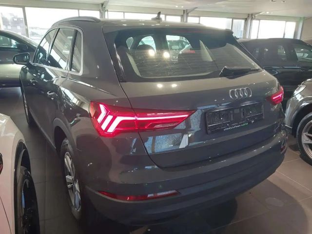 Audi Q3 35 TDI