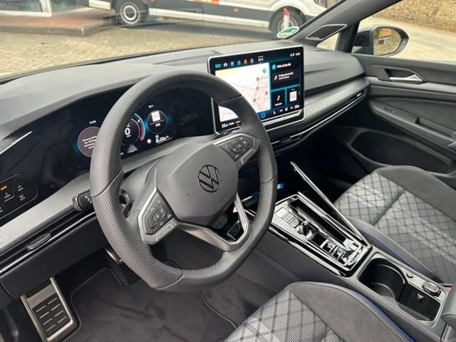 Volkswagen Golf DSG Golf VIII R-Line Style