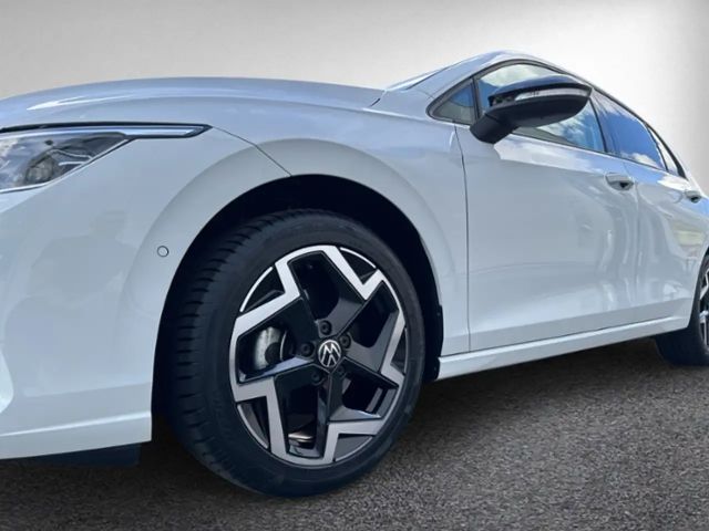 Volkswagen Golf 2.0 TDI DSG Golf VIII