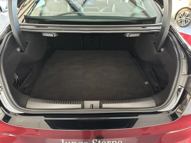 Mercedes-Benz CLA 200 Coupé Progressive