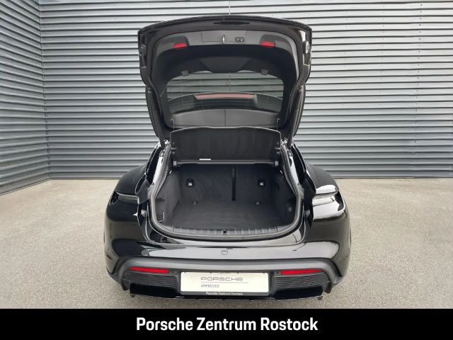Porsche Taycan 4 Cross Turismo