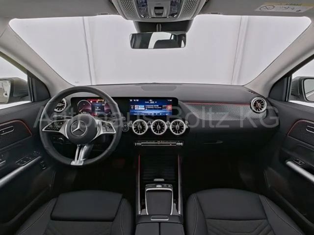 Mercedes-Benz GLA 200 Progressive