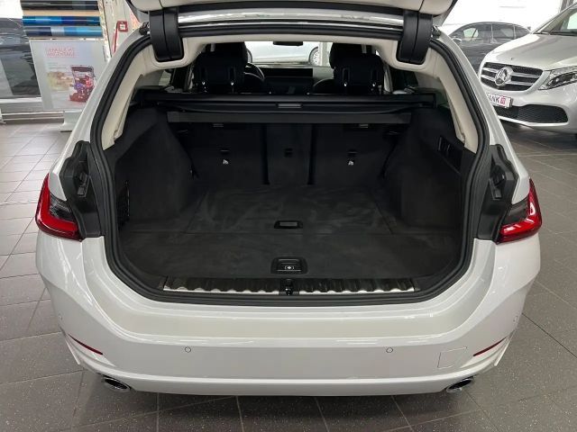 BMW 320 320d Touring xDrive