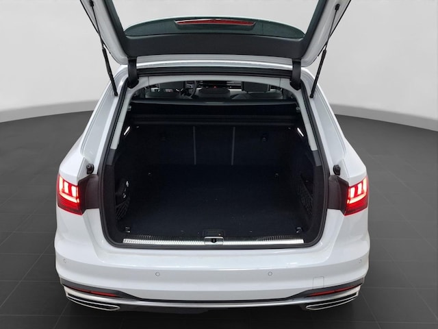 Audi A4 40 TFSI Avant S-Tronic