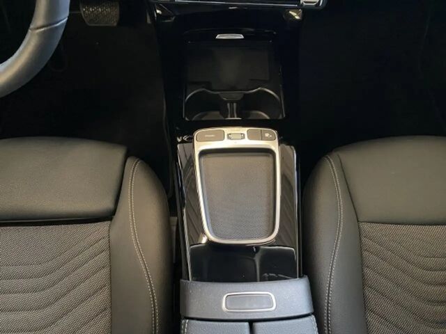 Mercedes-Benz A 180 Progressive