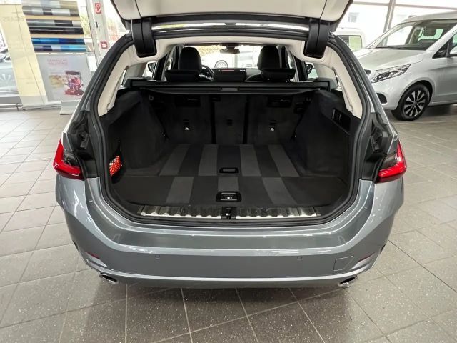 BMW 320 320d Touring xDrive