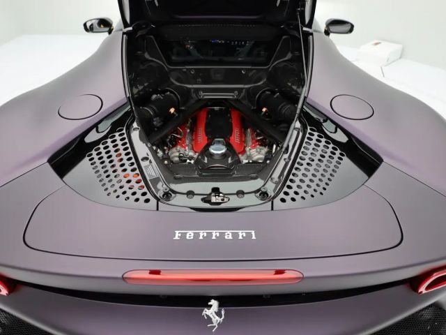 Ferrari SF90 Stradale