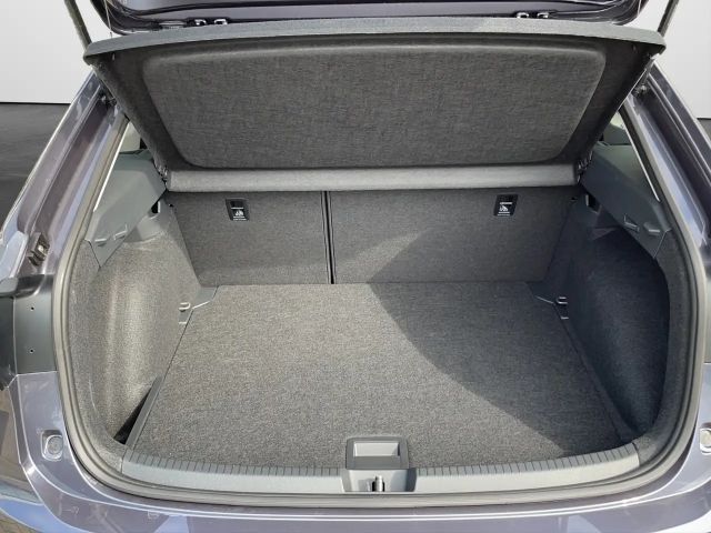 Volkswagen Taigo 1.0 TSI DSG Style