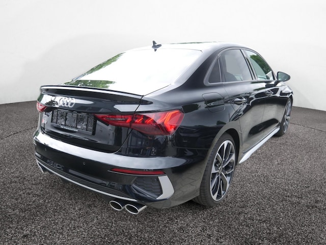 Audi S3 Quattro S-Tronic Sedan