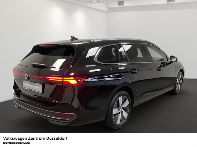 Volkswagen Passat 1.5 eTSI Business DSG
