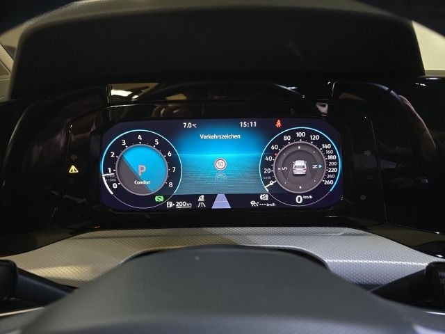 Volkswagen Golf 1.5 eTSI DSG Golf VIII Move