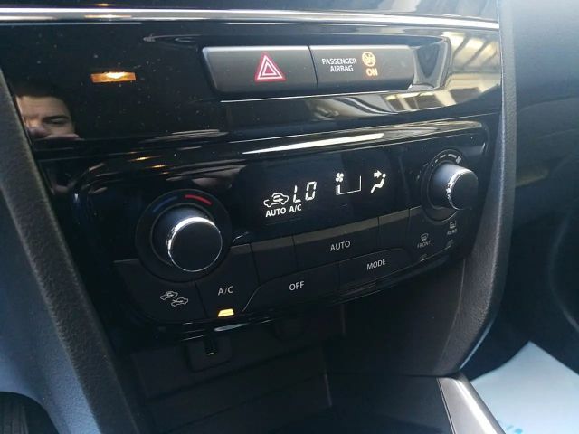 Suzuki Vitara AllGrip Hybrid Shine