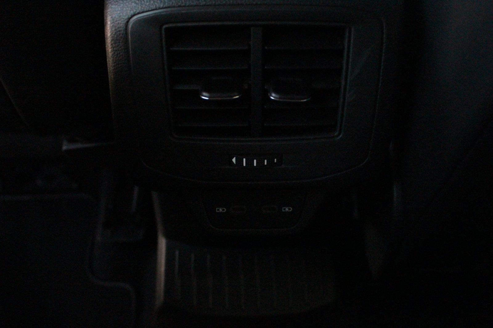 Volkswagen T-Roc 1.5 TSI Cabriolet DSG R-Line