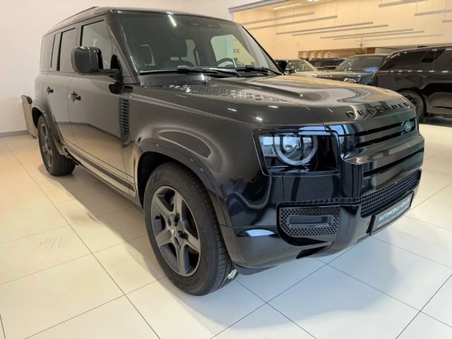 Land Rover Defender 110 D300 Dynamic SE