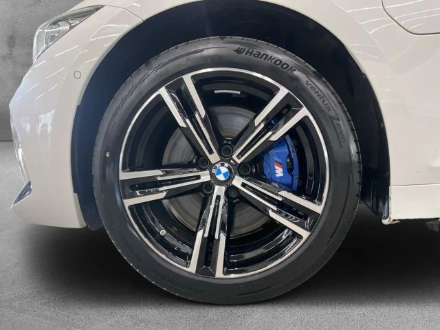 BMW 330 330e M-Sport Touring