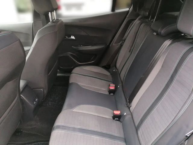 Peugeot E-2008 Allure Pack