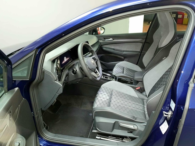 Volkswagen Golf 1.5 eTSI R-Line