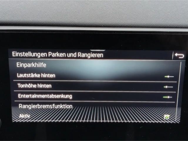 Skoda Kamiq Essence TSI*DSG LED SHZ Tempo digCockp PDC