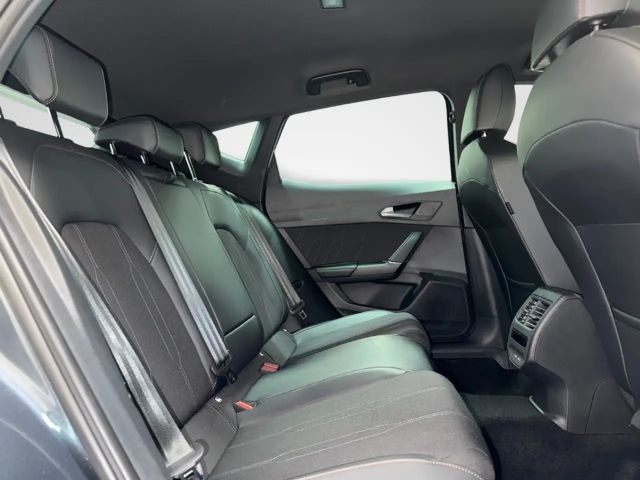 Cupra Formentor 1.5 eTSI FACELIFT NAVI CAM SHZ ACC AMBIENTE EL.HEC