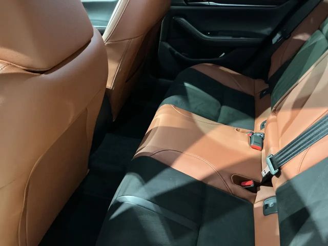 Mazda 3 Lim. 5-trg. Nagisa Automatik Winterräder