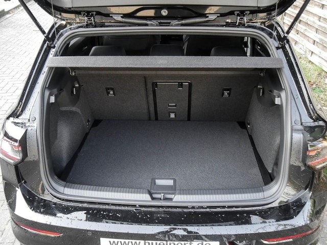 Volkswagen Golf Golf VIII R-Line Style