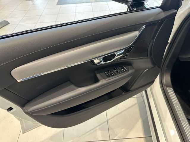 Volvo V90 V90