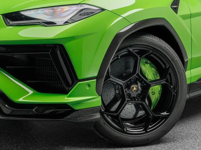 Lamborghini Urus Performante
