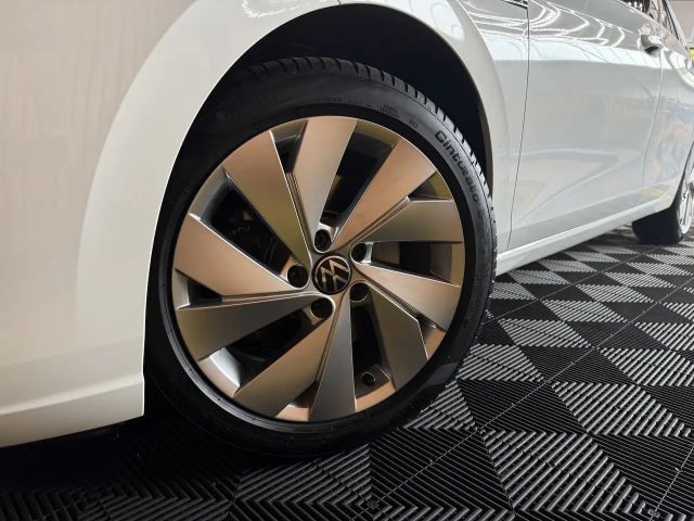 Volkswagen Golf DSG Style Variant