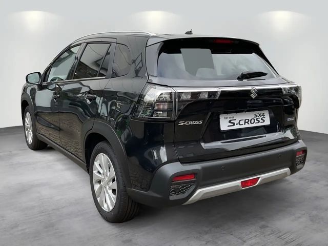 Suzuki S-Cross Hybrid